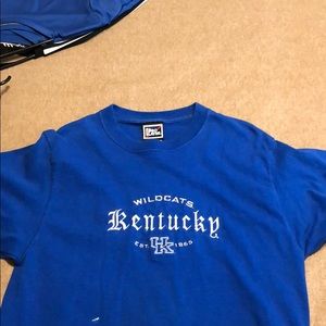 Blue Kentucky wildcats T shirt